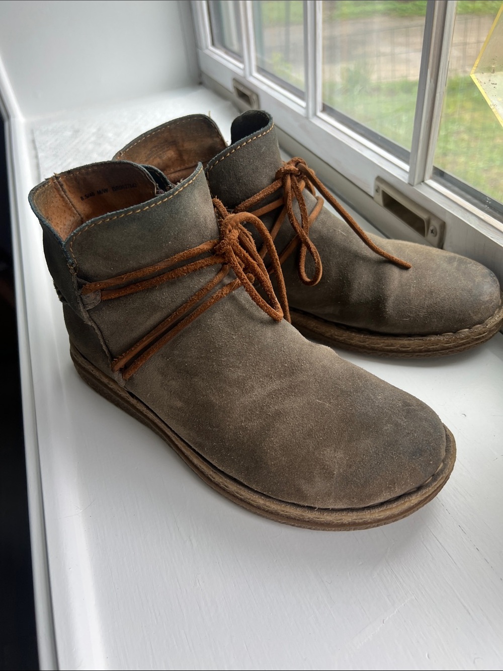 Børn Women’s Brown Suede Booties with Tan Wrap Laces